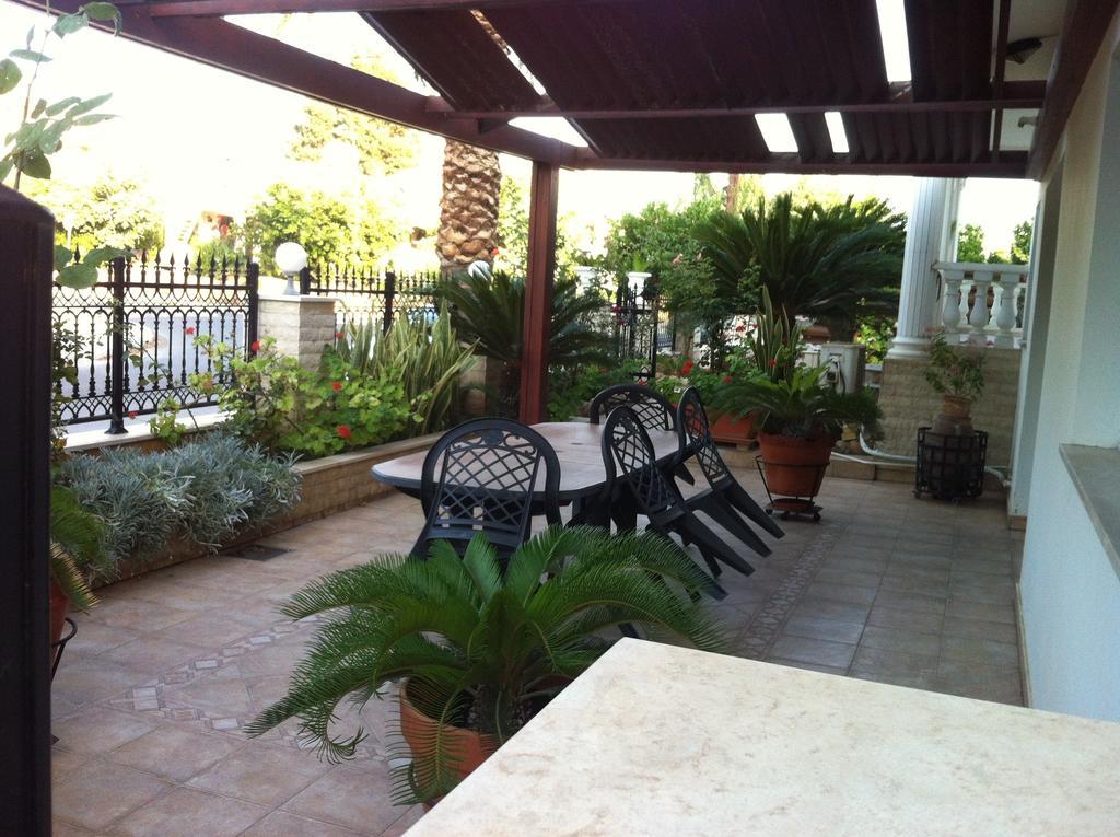 Valentinos House Villa Paphos Værelse billede